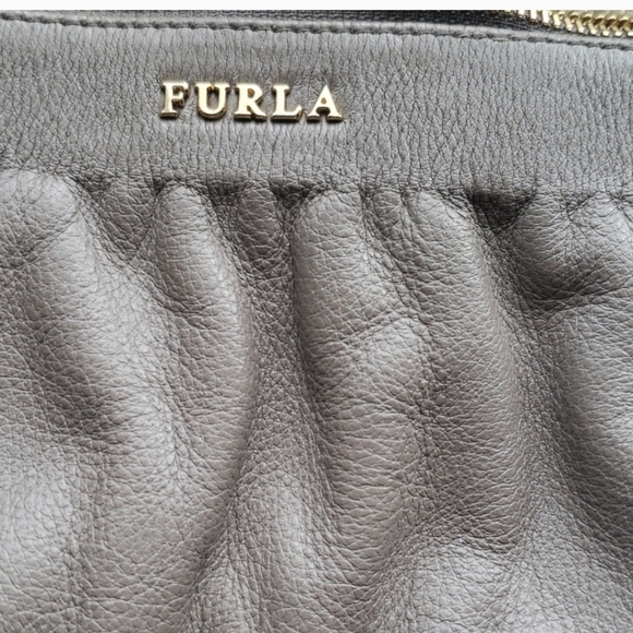 Furla leather clutch - Picture 8 of 10